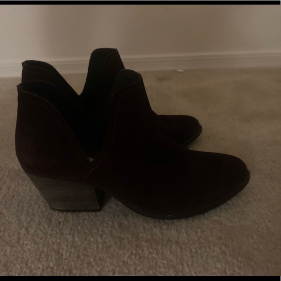 Steve Madden purple booties - Picture 3 of 4